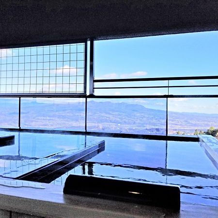 Shinki Hotel Shibukawa Bagian luar foto